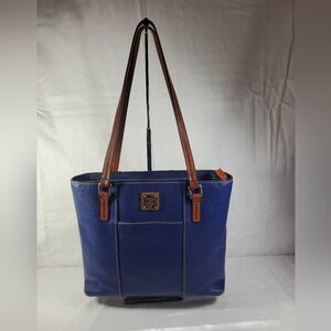 Dooney & Bourke Smal Lexington